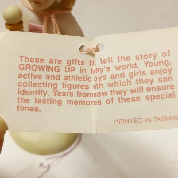 RARE Vintage ENESCO 1983 Figurine Growing Up Girls Porcelain Ceramic Collectible - Picture 5 of 7